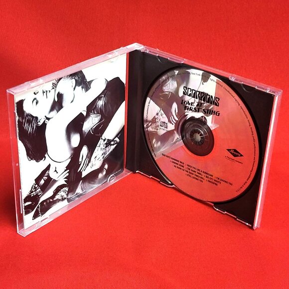 Scorpions Love At First Sting CD 1984 - Picture 5 of 8